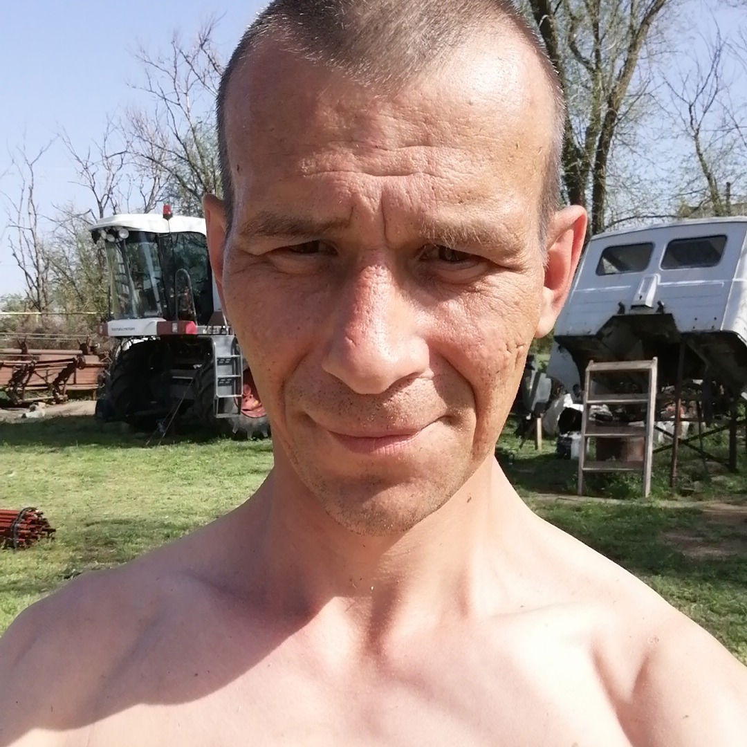 Андрей Андреев