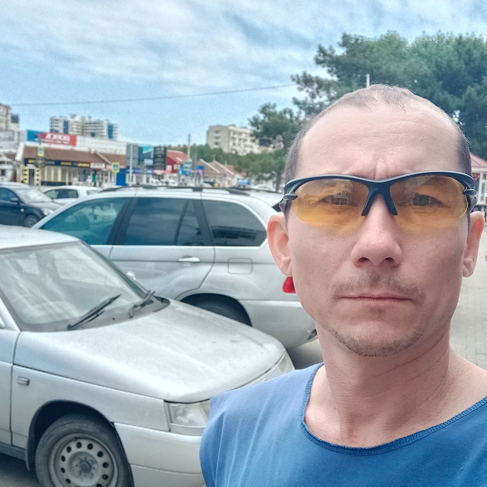 Руслан Раджабов