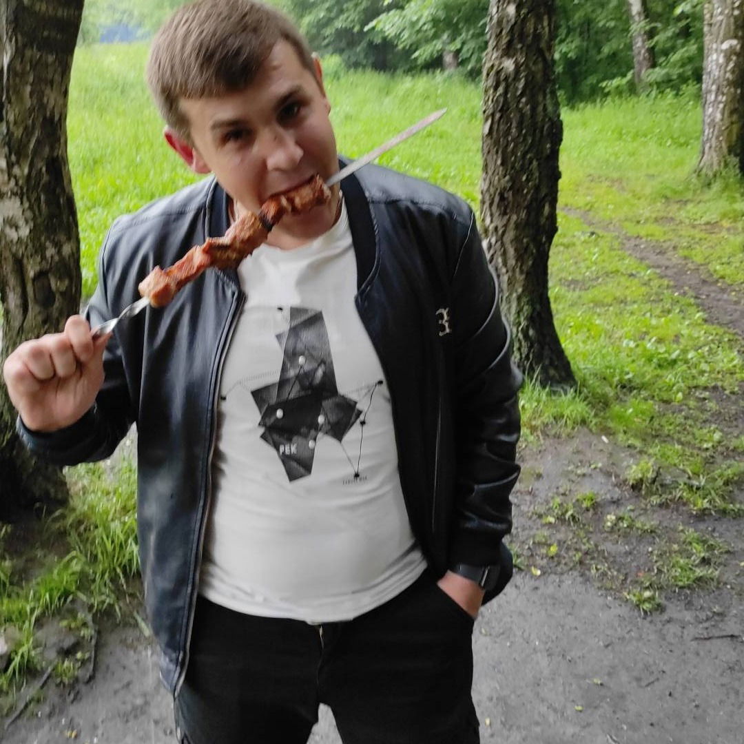 Егор Михайлов