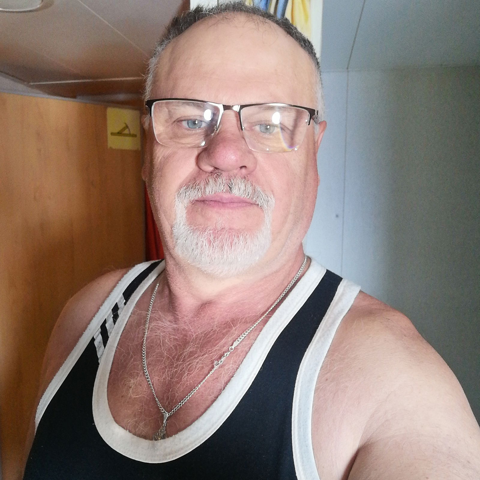 Владимир Ветров