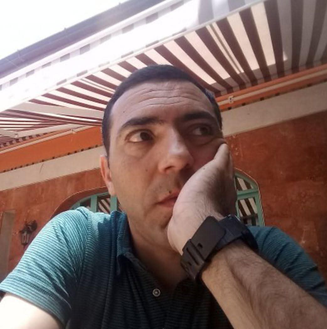 Неизвестно Неизвестно