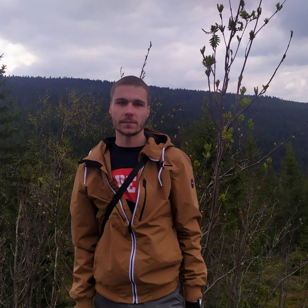 Антон Ротов