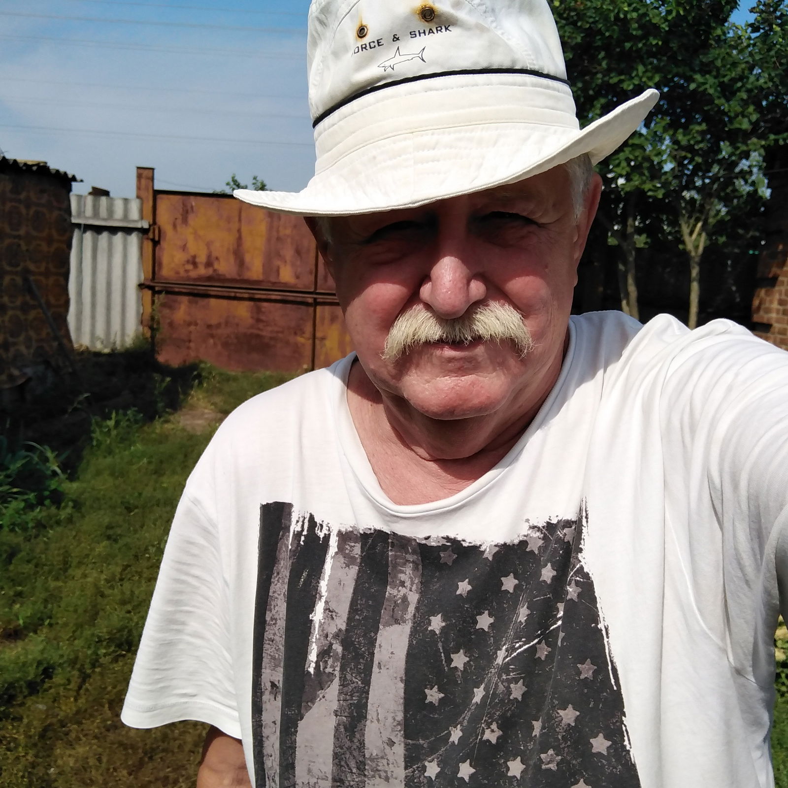 Евгений Микрюков