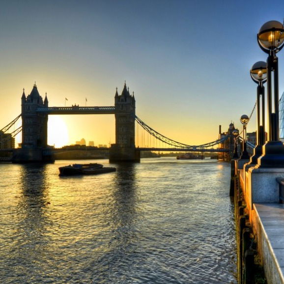 Айым Муратовна