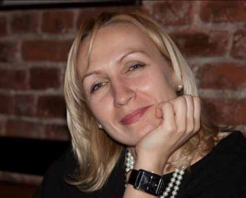 Лена Головнева