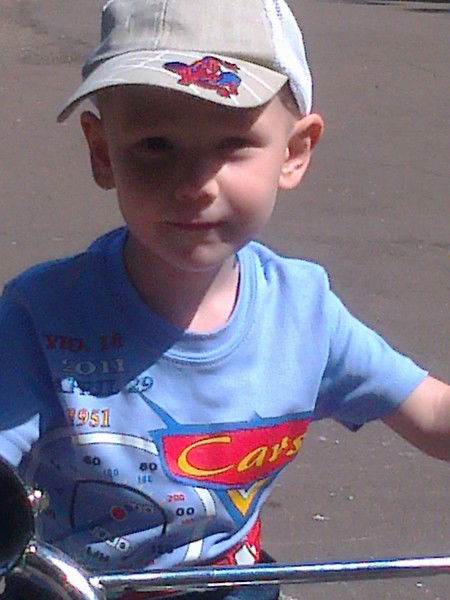 Александр Мельников