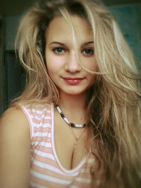 Ксюня Белоногова