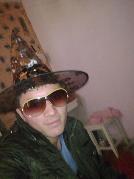 Дониёр Юмаев