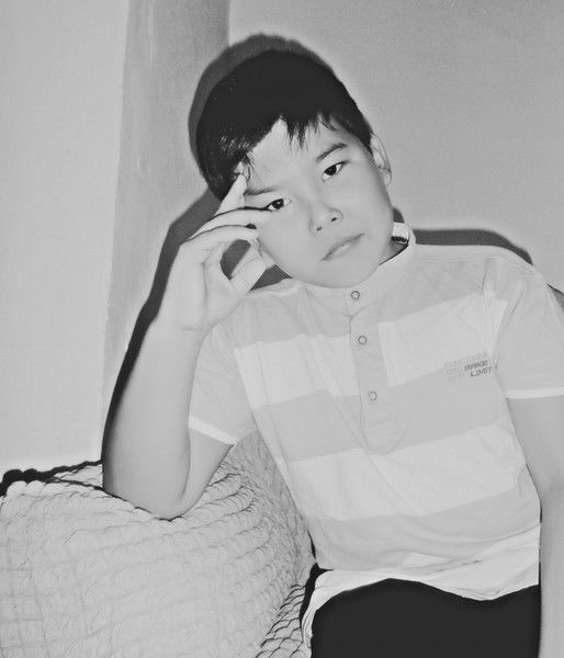 • Rauan Bisenov •