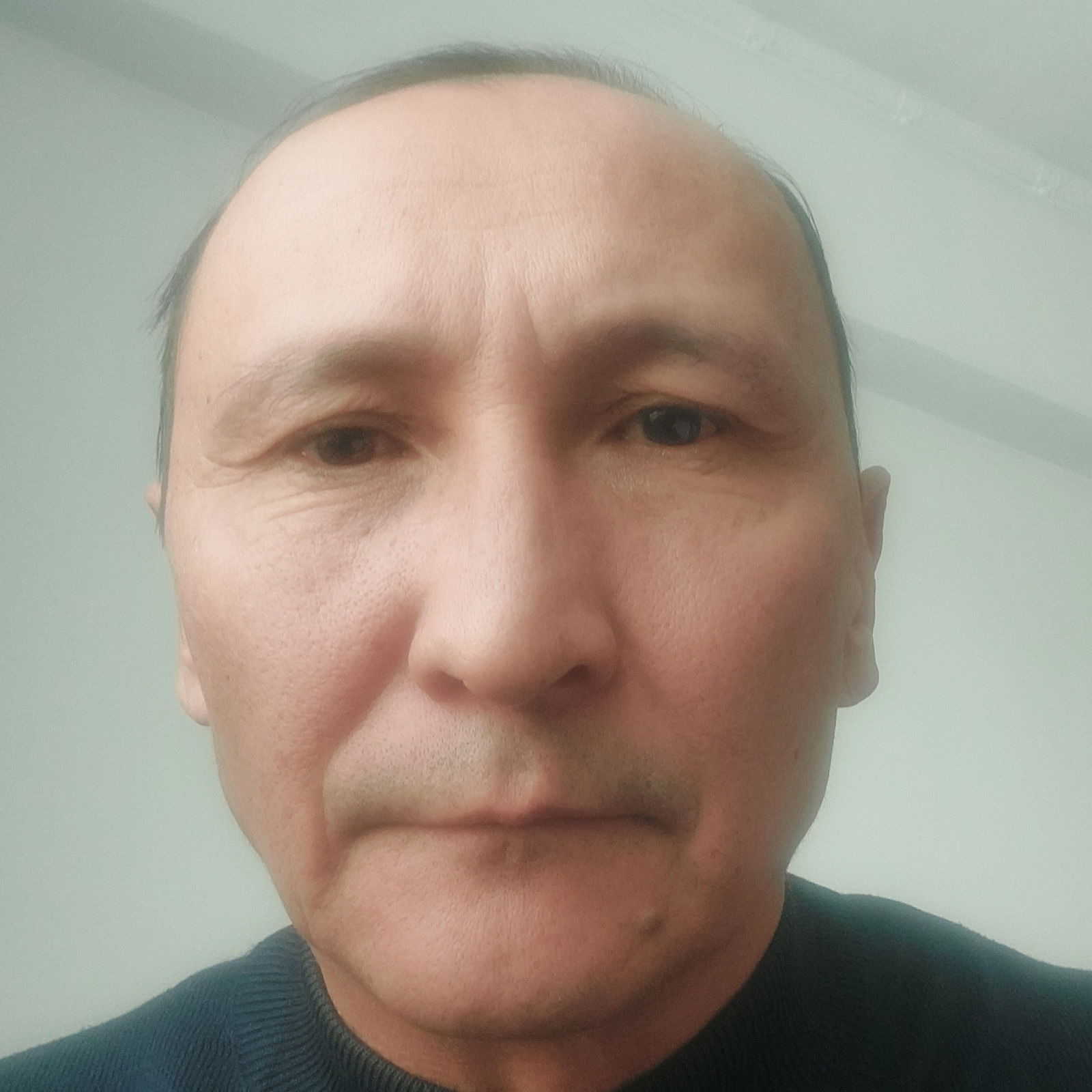 Алмас Кемельбеков