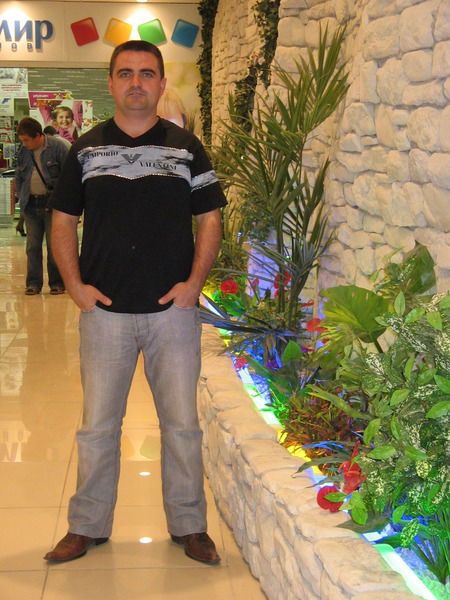 Виталий Сурков