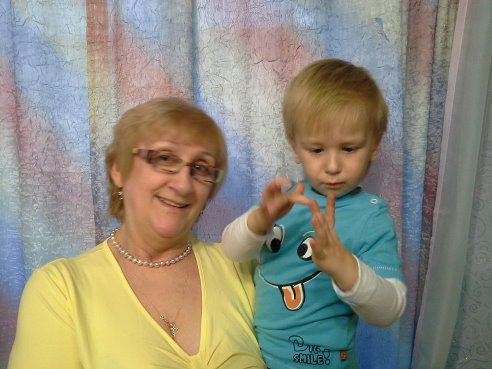 Неля Попова