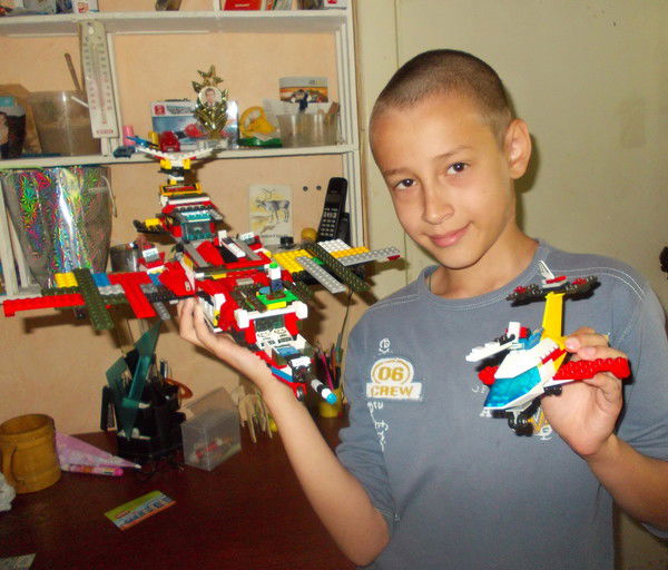 Святослав Леконцев