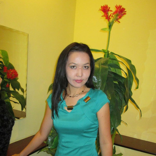 Макпал Сырлыбаева