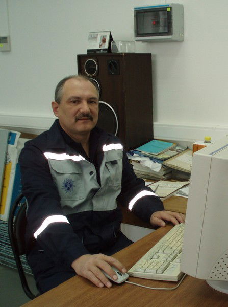 Виктор Белов