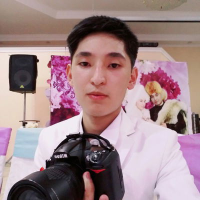 Данияр Табит