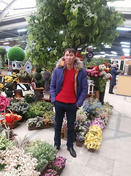 Саги Низамадинов