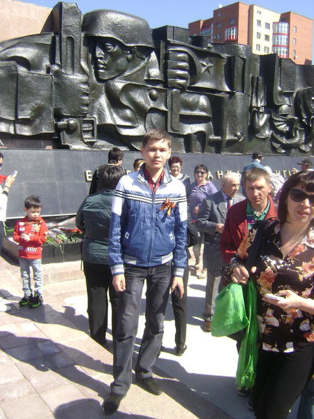 Бахтияр Оспанов