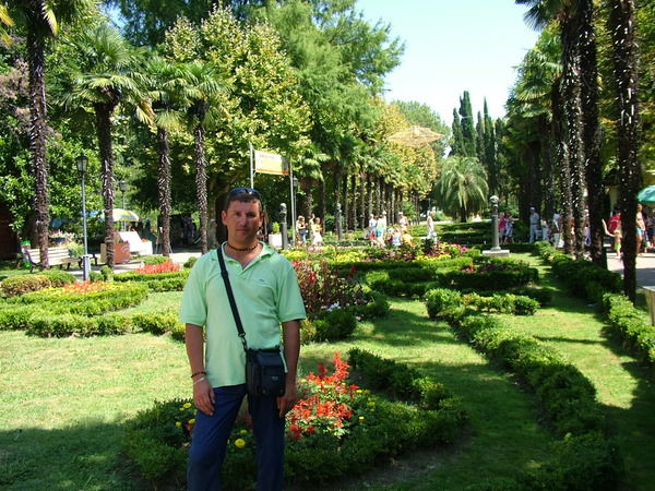 Сергей Кирсанов