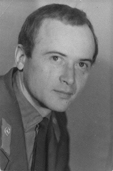 Виктор Деев