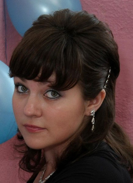 Юлия Серова