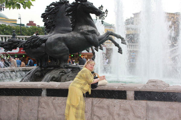 Люба Олейник