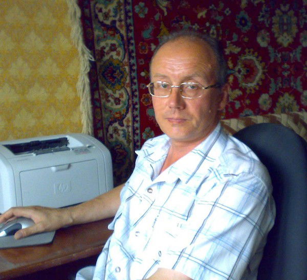 Андрей Кулаков