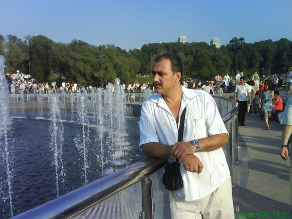 Юрий Дехтяр