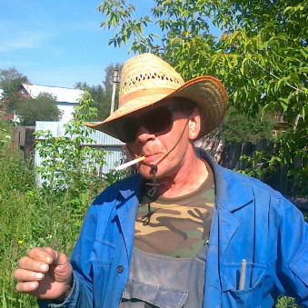 Геннадий Мокеев