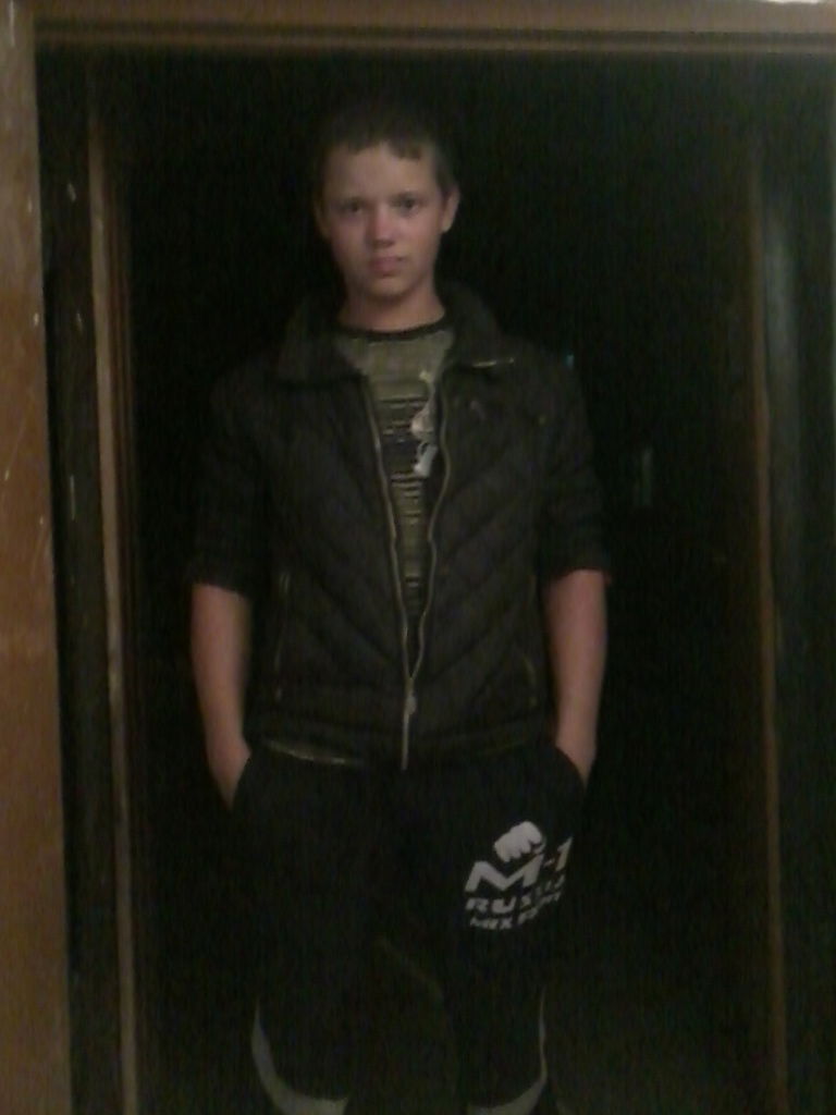 Антон Белов