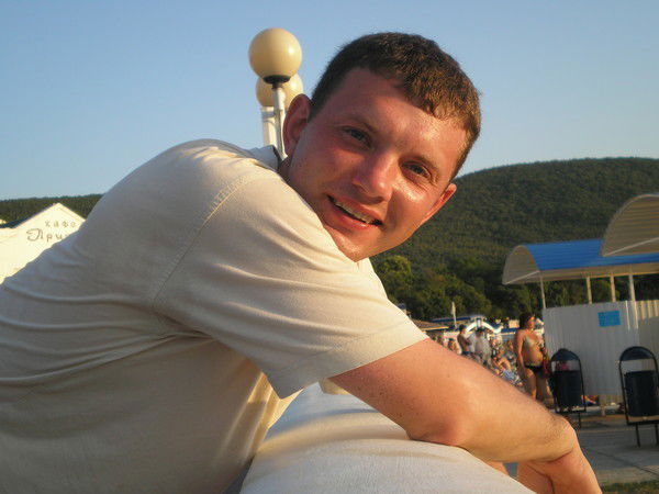 Николай Захаров