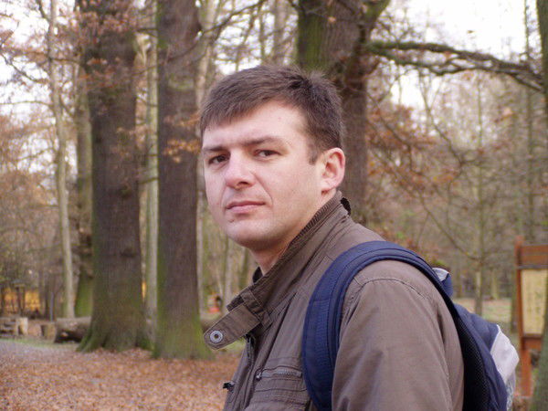 Роман Фестер