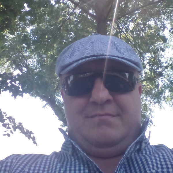 Олег Шкуматов