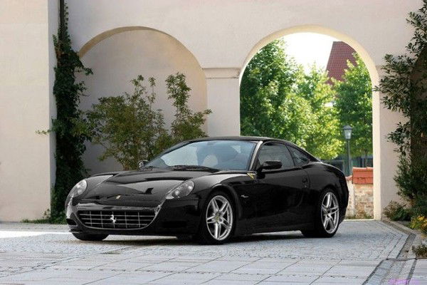 Альберт Хуббатов