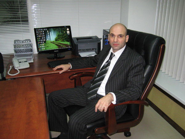 Арсен Абдуллаев