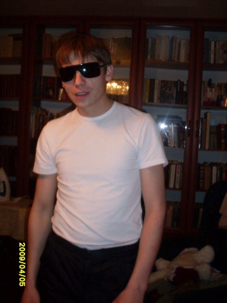 Иван Сафонов