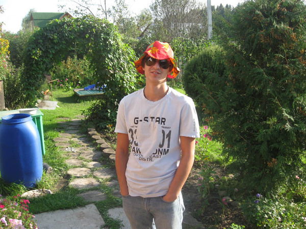 Максим Новиков