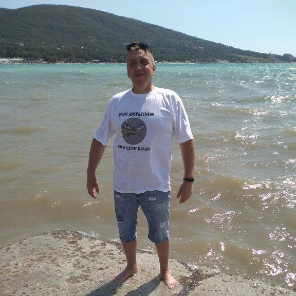 Иван Иванов