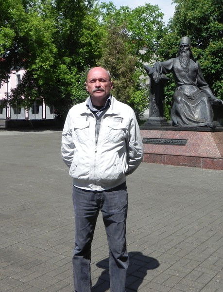 Павел Кольченко