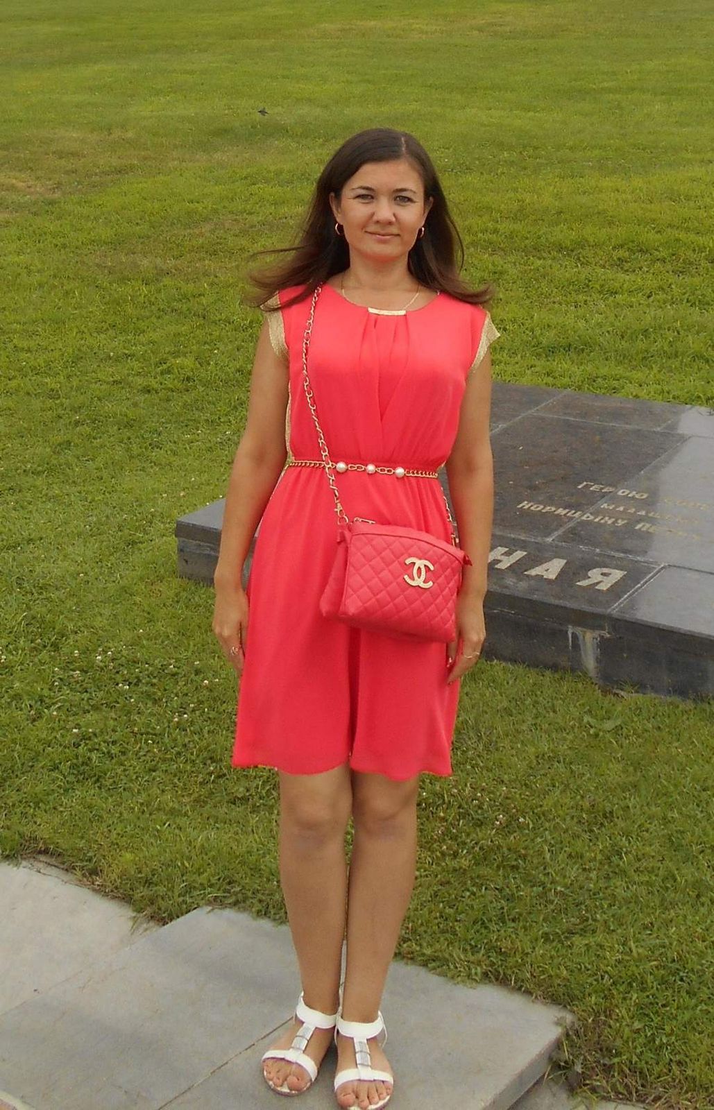 Лола Копина