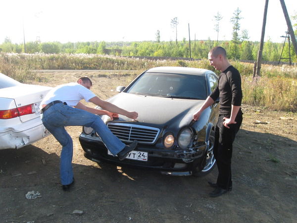 Олег Мокрищев