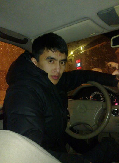 Жандос Жанатов