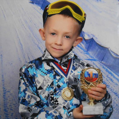 Антон Карпов