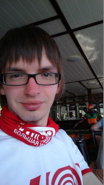 Илья Черешнев