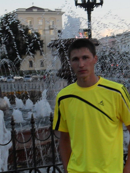 Максим Салатов