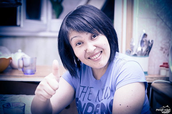 Лизи Джеймс