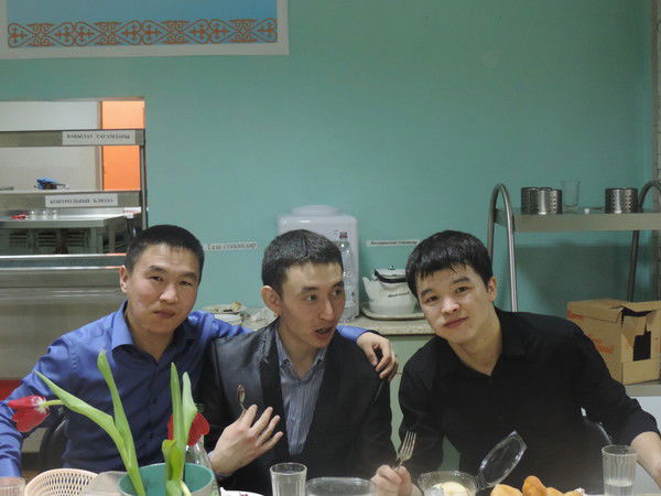 Айбек Каресов