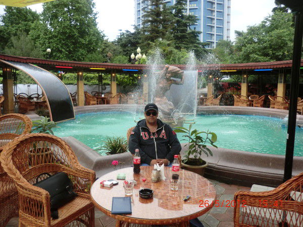 Олег Кондратенко