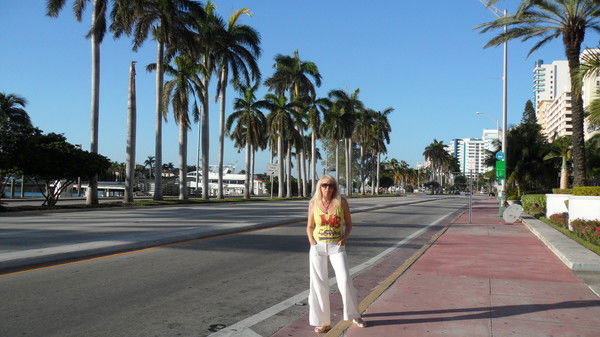 Элеонора Шесточенко