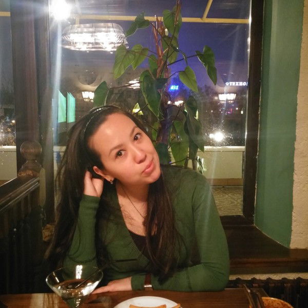 Карина Есенбекова